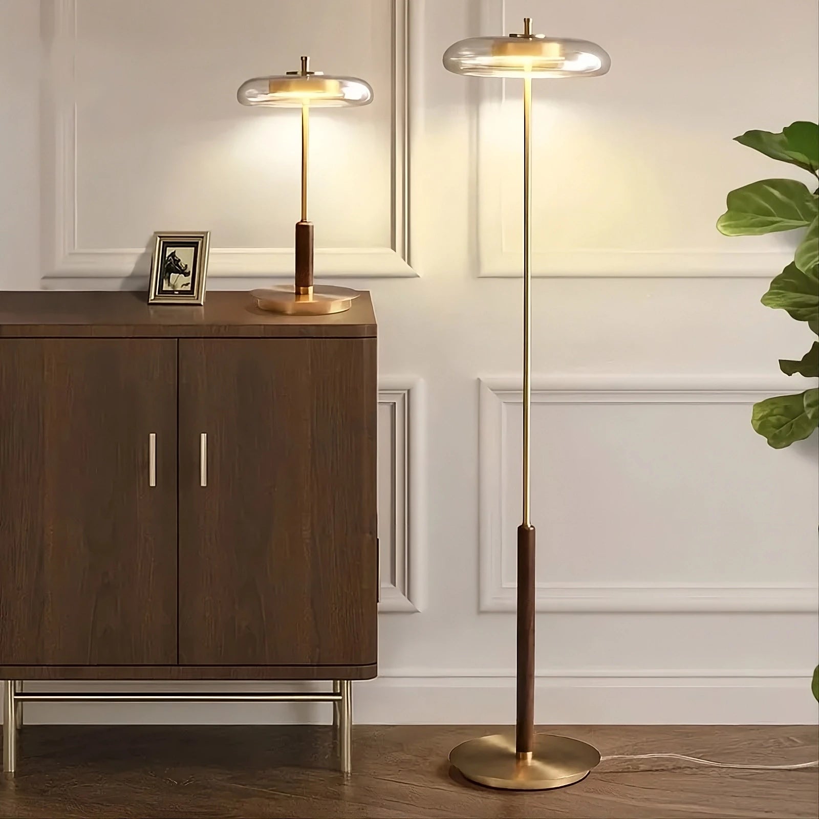 Lina - LED tafellamp van glas & koper